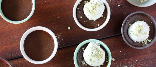 Chocolate pots de creme