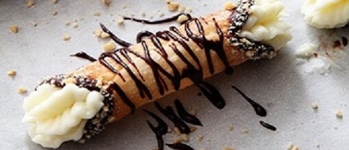 Cannoli al ron con marrón mantequilla