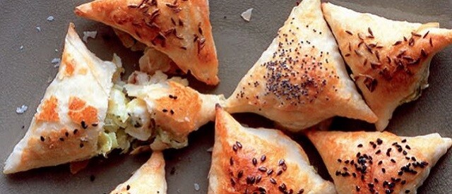 Börek de queso feta y puerro