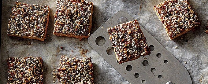 Sesame Poppy Crackers