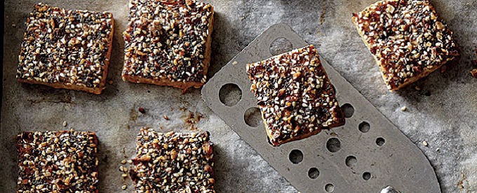 Sesame Poppy Crackers