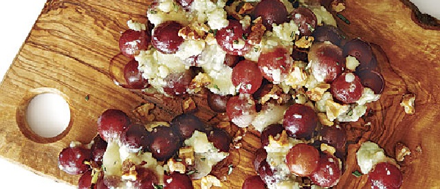 Grape Clusters with Brie, Gorgonzola and Honey